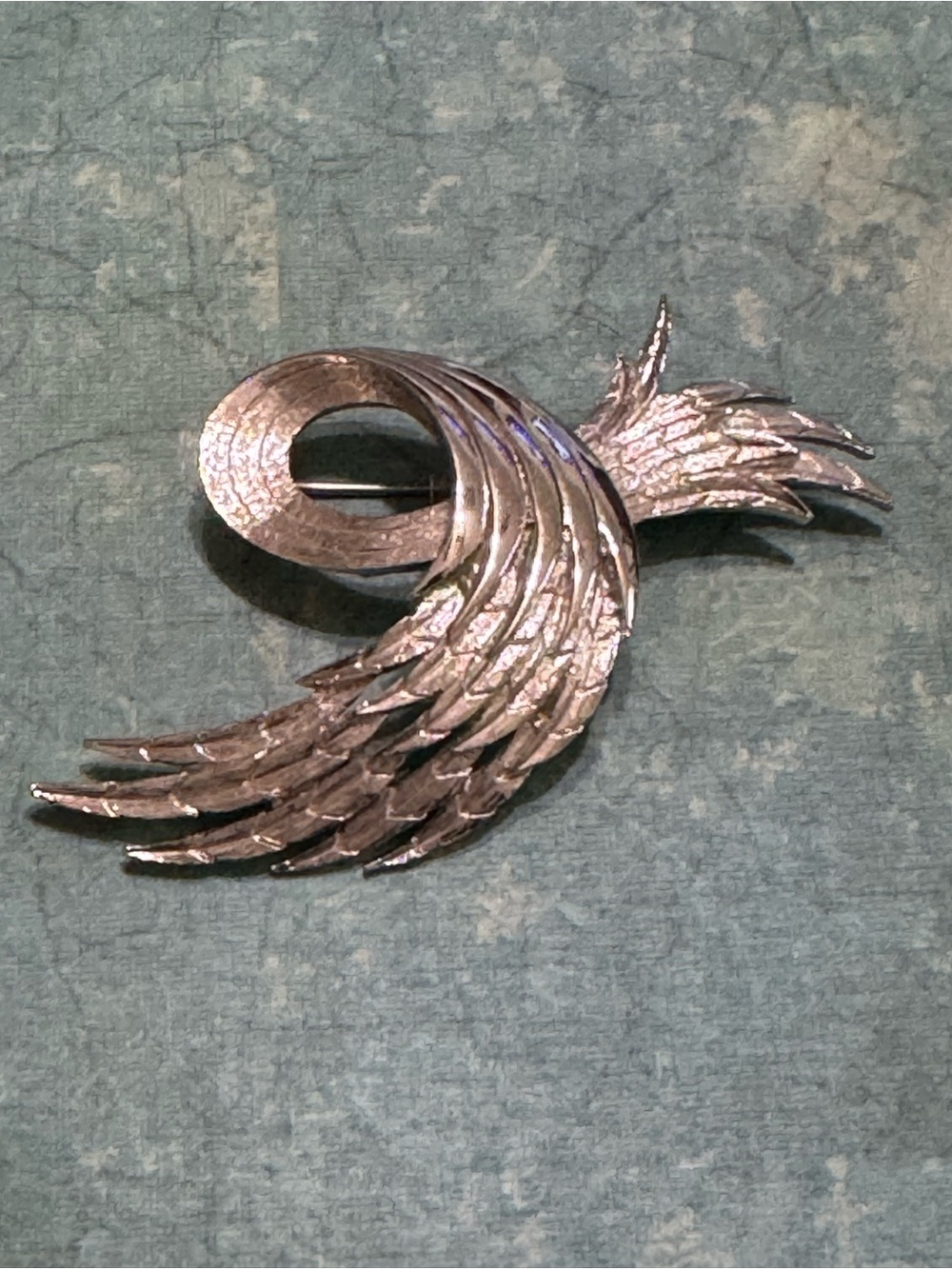MONET FEATHER BROOCH